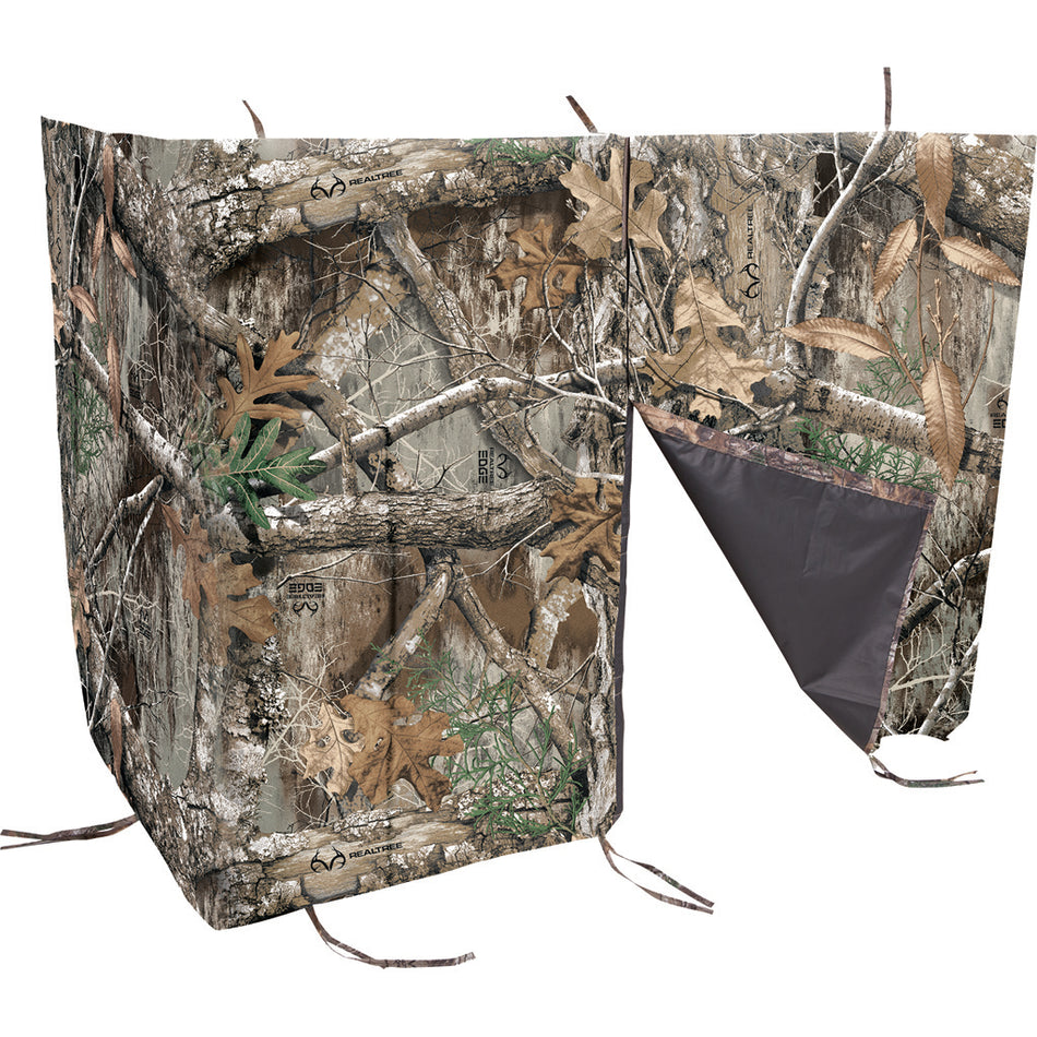 Vanish Magnetic Treestand Cover Realtree Edge 35 in. Tall 8 ft. Wide