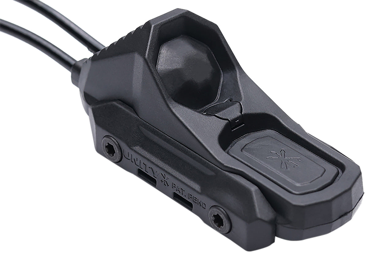Unity Tactical LLC AXNSUCI7B Axon Sync Black USB-C Dual-Button Sync Switch Crane Laser