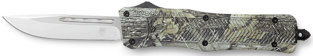 CobraTec CTK-1 American Flag Medium 3" OTF Drop Point D2 Steel Blade 5" Woodland Camo Handle