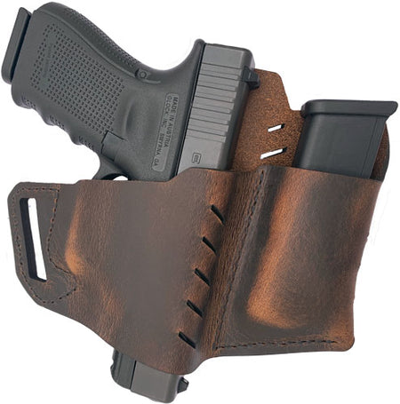 Versacarry Commander OWB RH Holster with FlexVent Mag Pouch Size 2 Distressed Brown