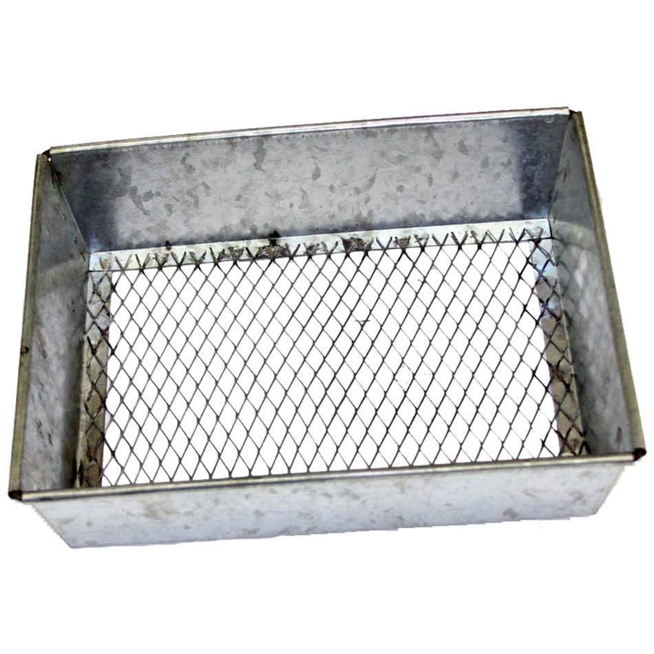 Minnesota Trapline Metal Dirt Sifter – Odor-Free Trapping Tool