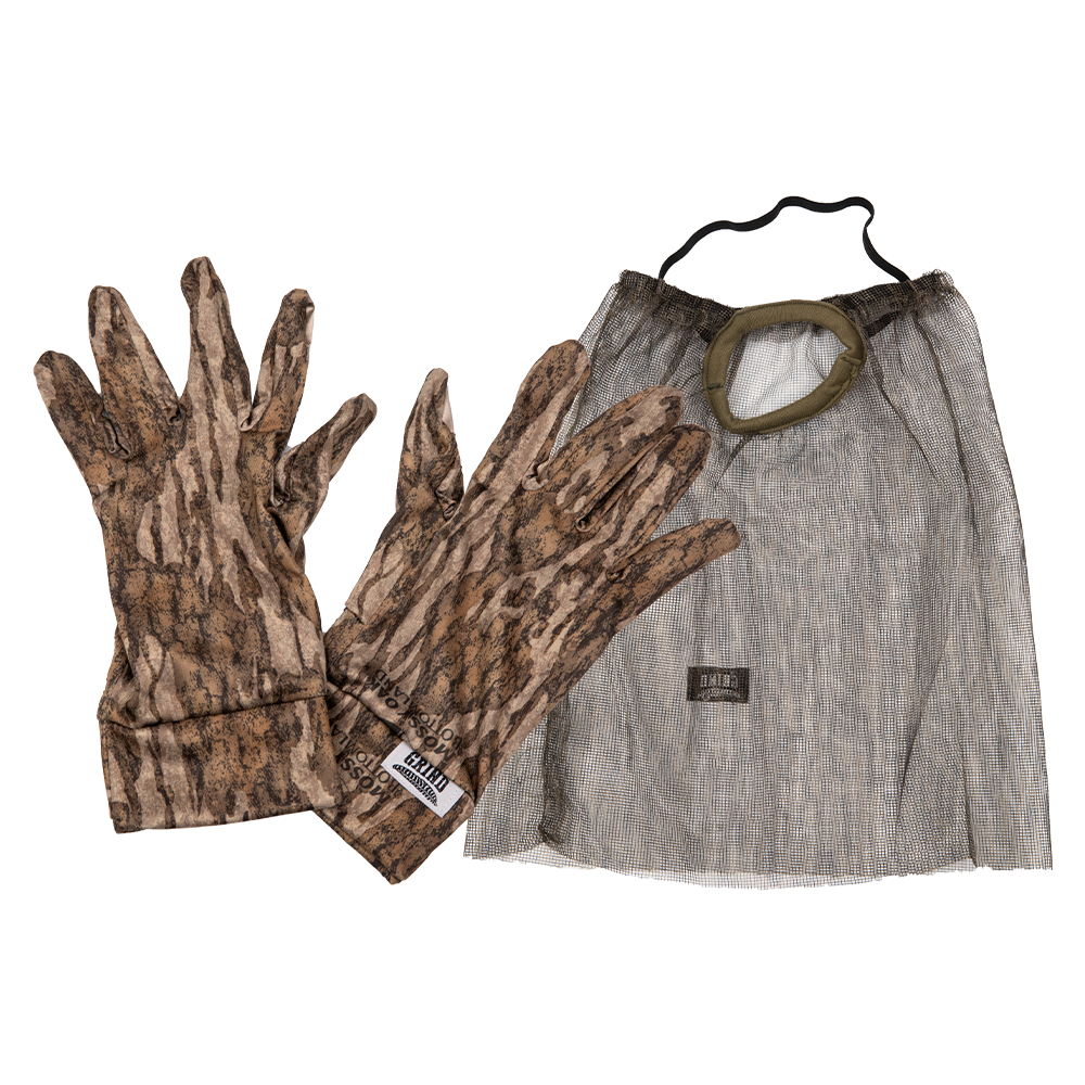 The Grind Mossy Oak Bottomland Camo Face Mask and Glove Set