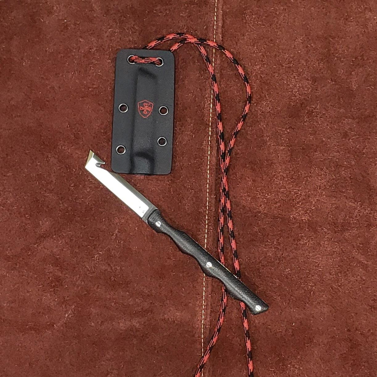 Templar Fixed Blade Neck Knife 2.46" D2 Drop Point Black Powder Coat Silver