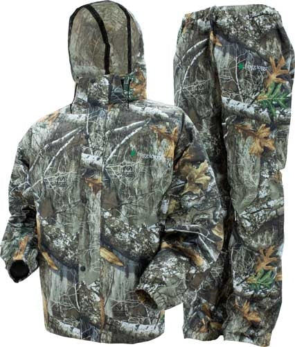 Frogg Toggs Rain & Wind Suit All Sports Realtree Edge Camo Medium