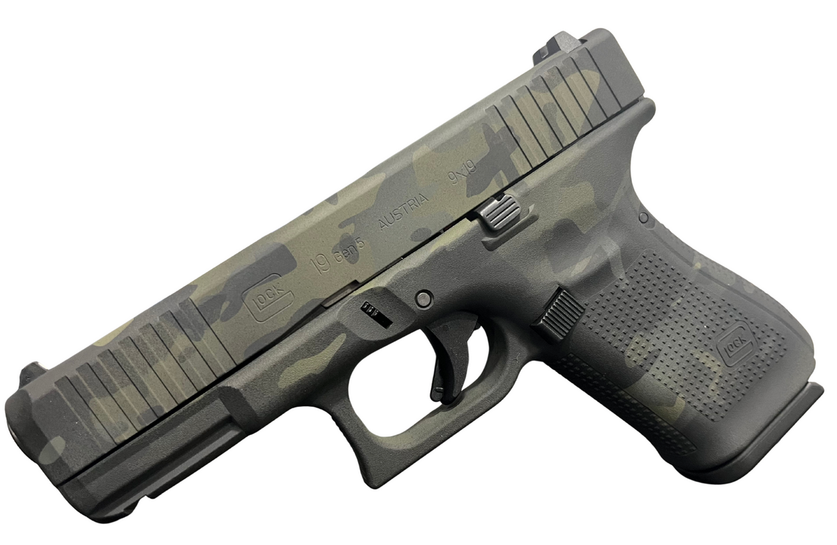 GLOCK 19 GEN 5 FS 9MM PISTOL BLACK MULTI CAM 4.02" FXD 5.5lb 3-15RD MAGS