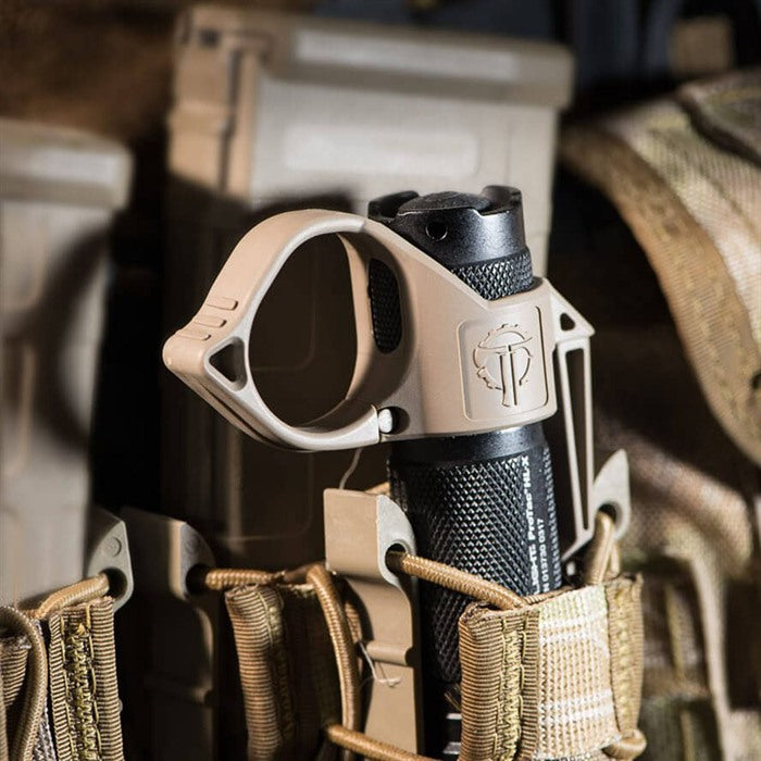 Switchback 2.0 Flashlight Ring Large Pocket Clip Variant